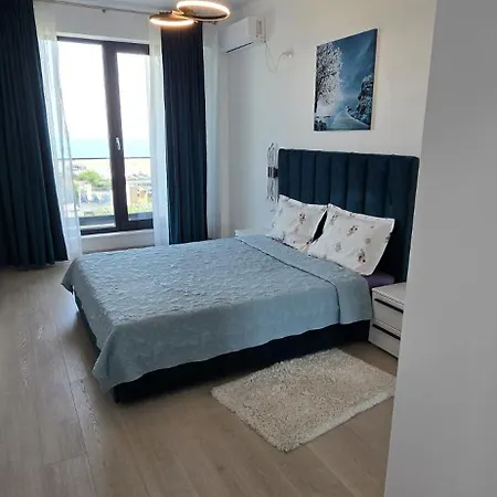 Solid Cazino Apartment Mamaia